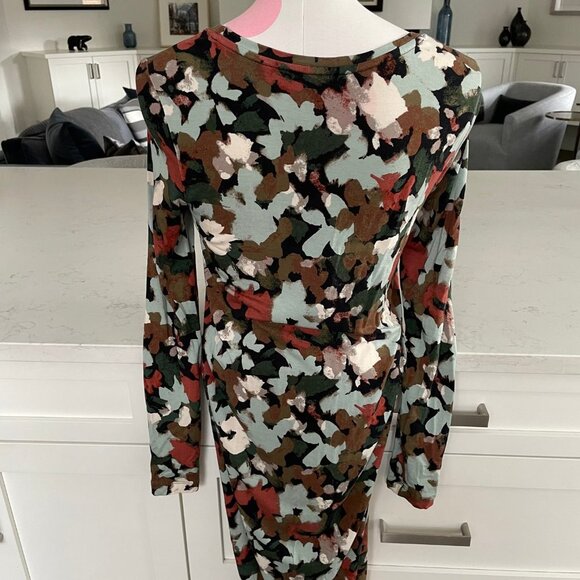 Abstract Floral Scoop Nk Lg Slv Midi (mid calf) Rayon Spandex Dress Multi Sz M - Picture 7 of 9